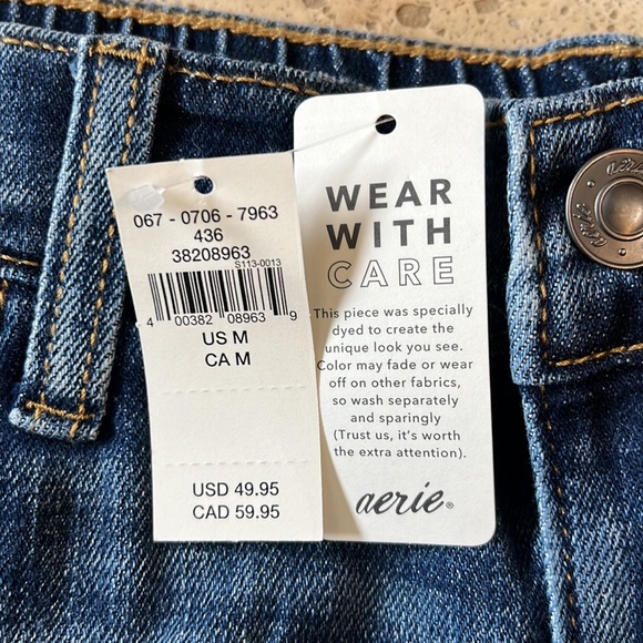 Women’s American Eagle Denim Shorts - Picture 3 of 3